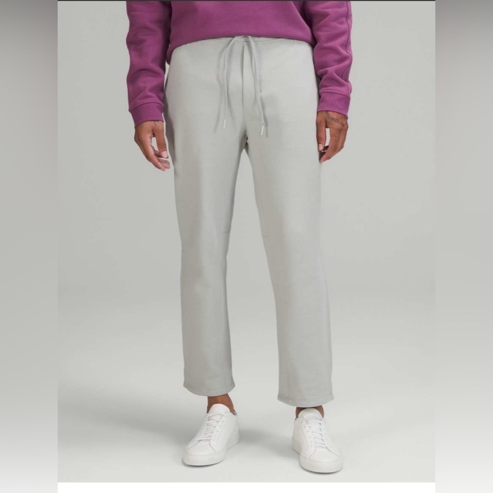 Lululemon Relaxed-Fit French Terry Jogger
Seal Grey